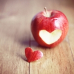 apples-food-hearts-Favim.com-357949